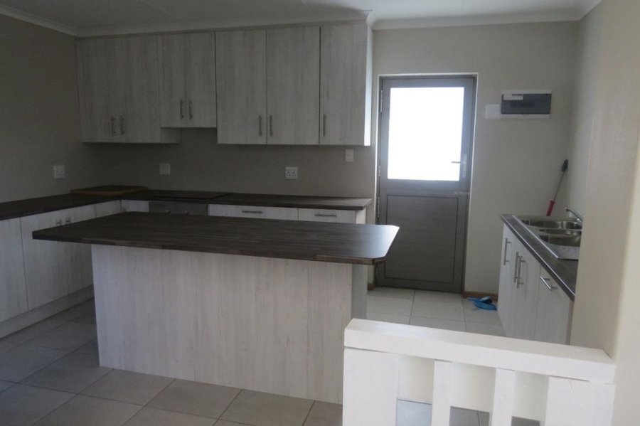 4 Bedroom Property for Sale in Stilbaai Wes Western Cape